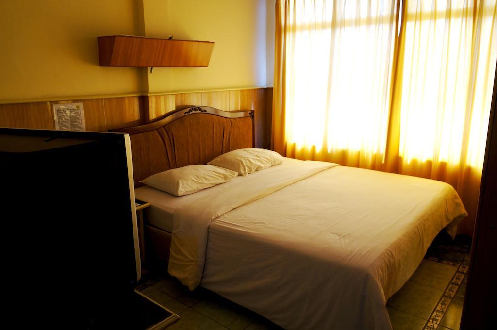 Hotel Duta 巨港 客房 照片